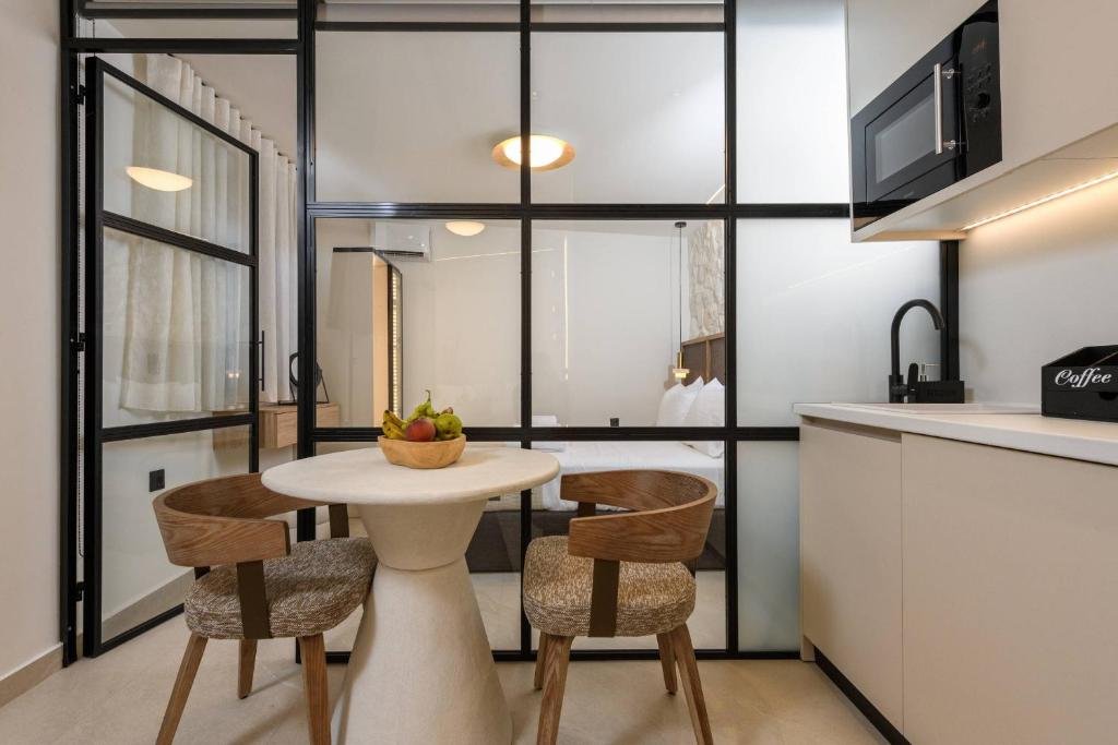 Fully equipped kitchen with dishwasher and coffee machine – Sentio Thassos