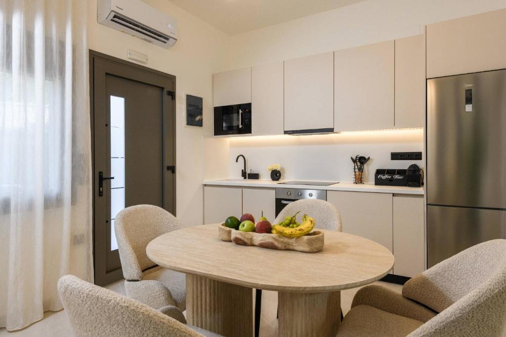 Fully equipped kitchen with dishwasher and coffee machine – Sentio Thassos